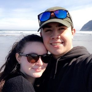 Meet your Posher, Maya